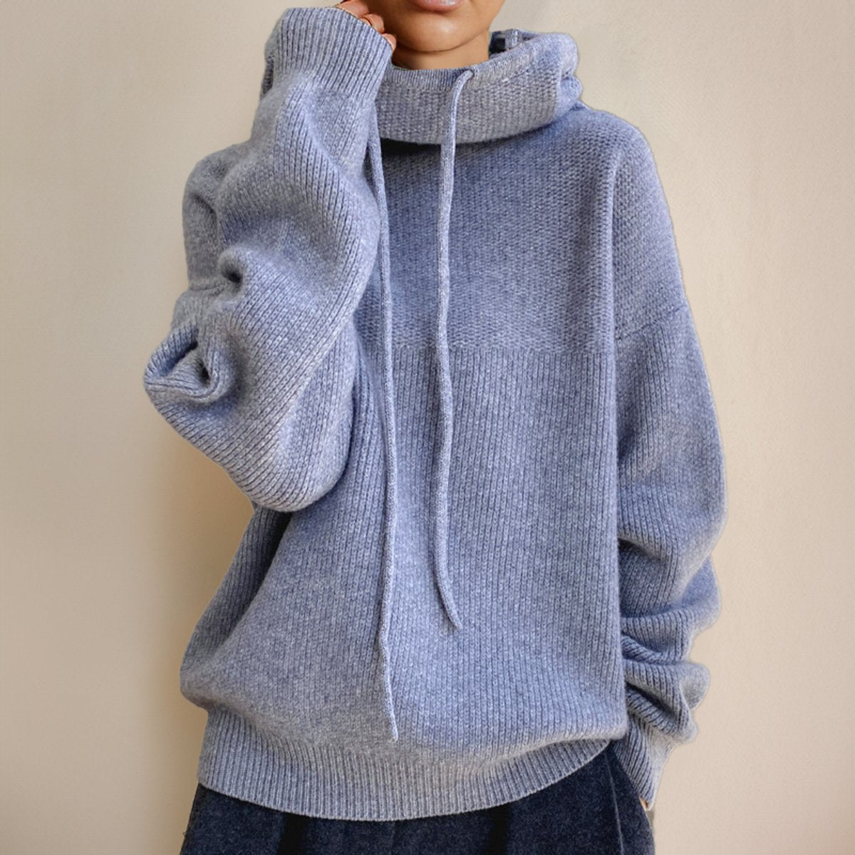 Laura | Dámsky oversized pletený sveter s kapucňou