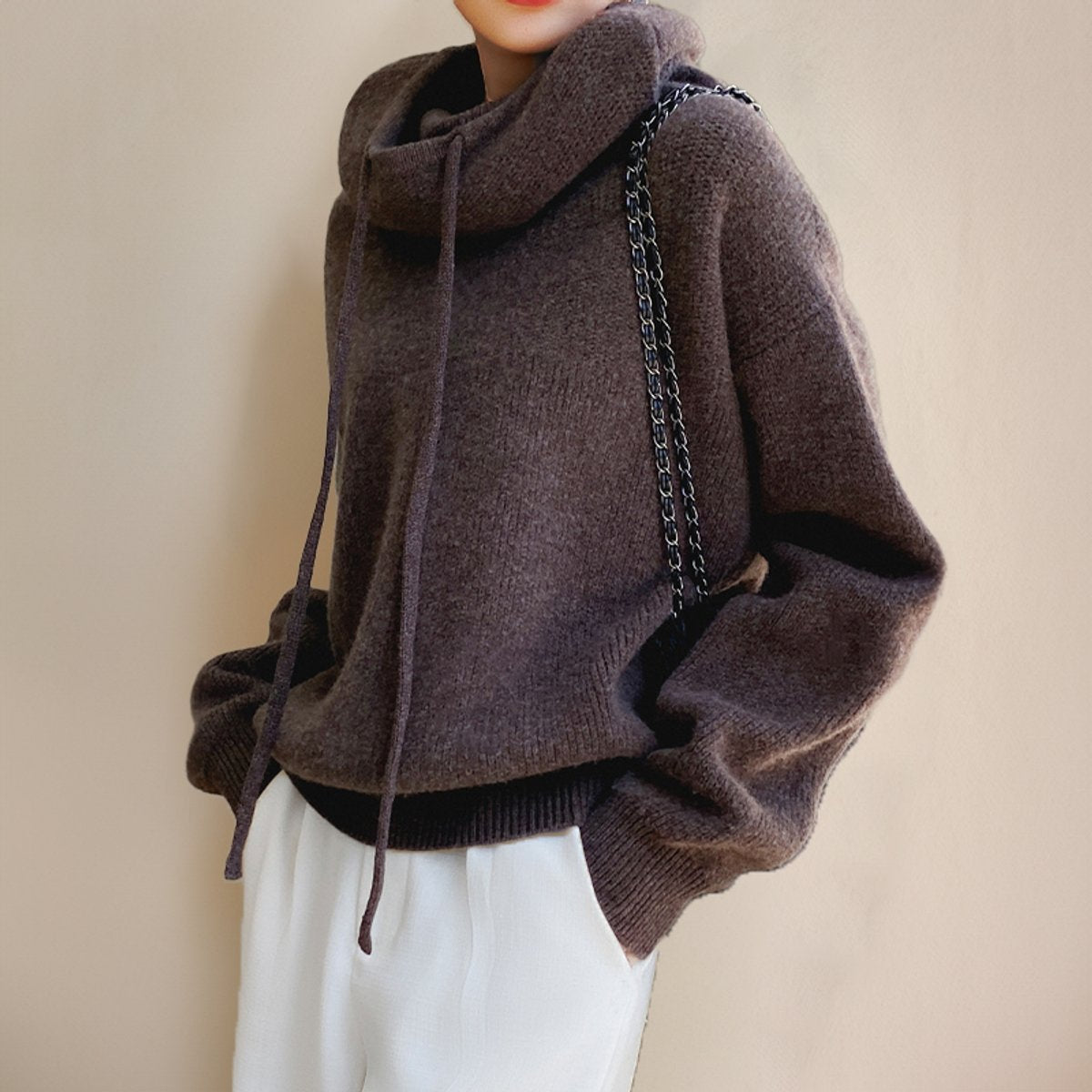 Laura | Dámsky oversized pletený sveter s kapucňou